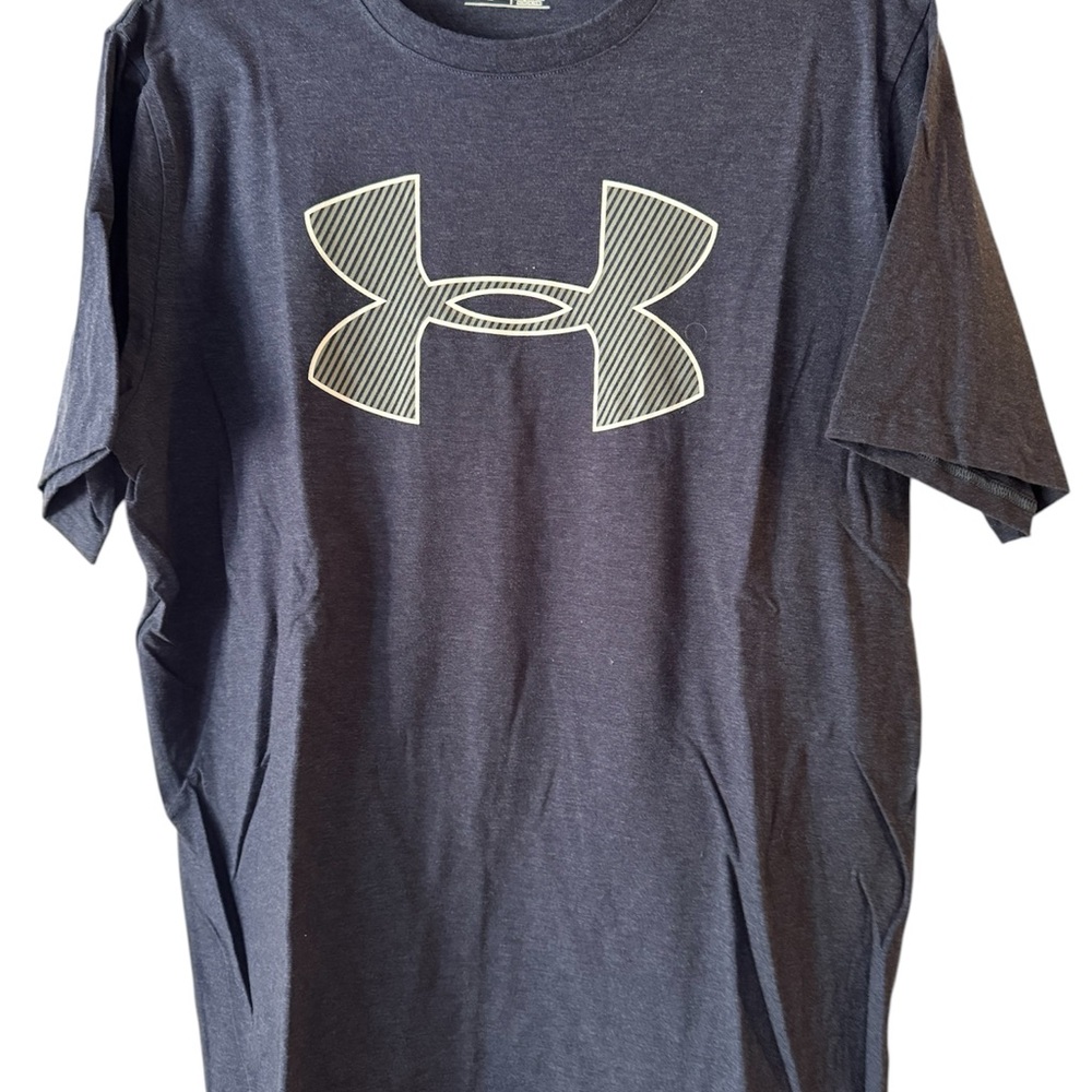 Under Armour Navy Blue Short Sleeve Tee with Iconic Logo